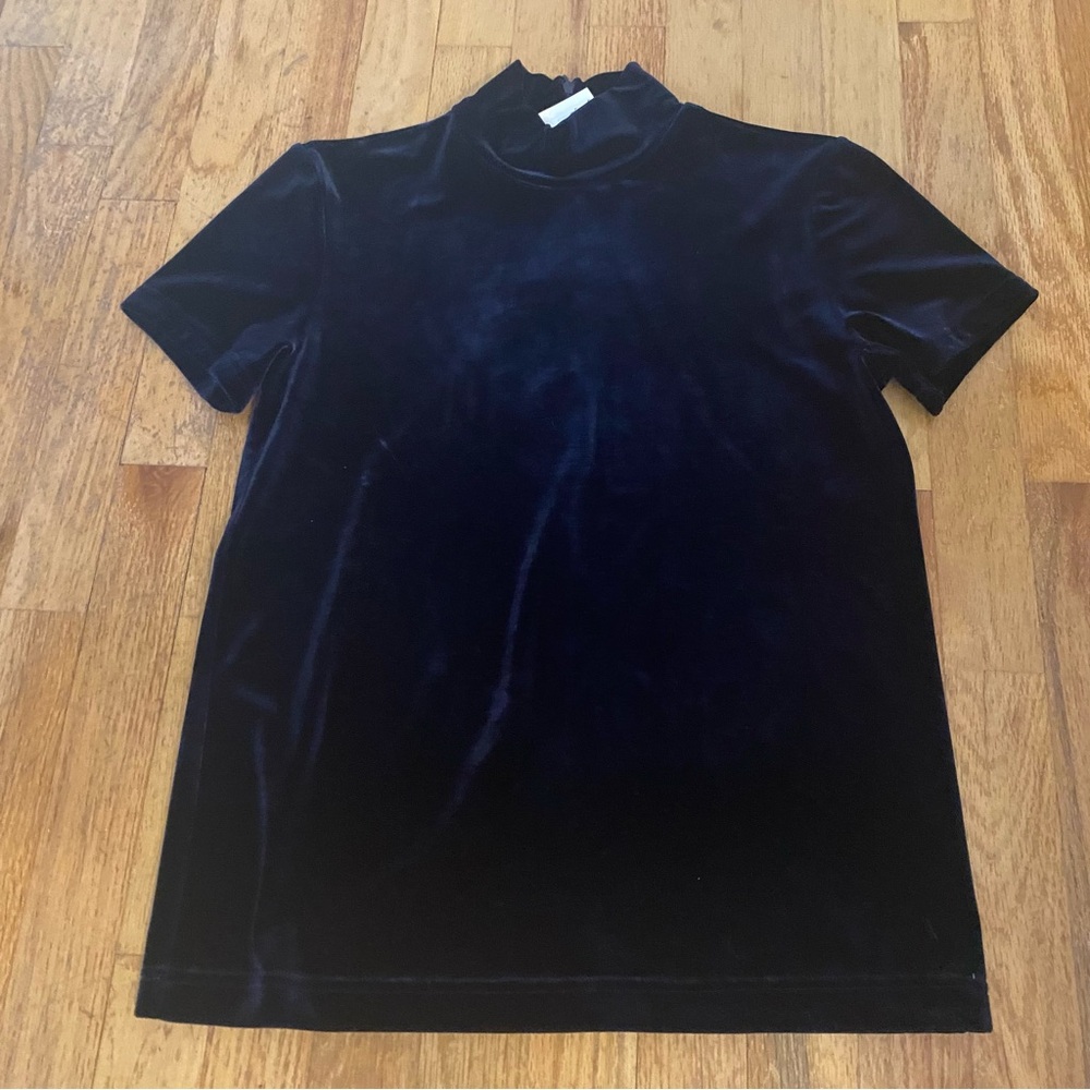 NWT DKNY navy blue velvet top size medium